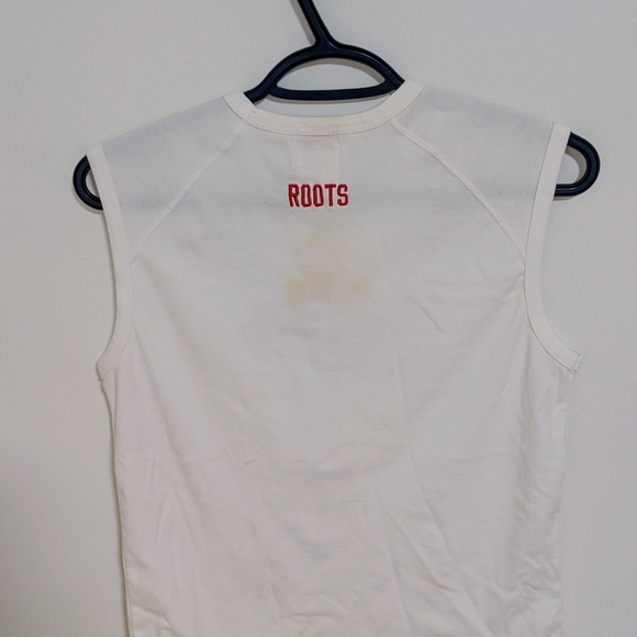 Roots Athletics Large Sleeveless Shirt - Picture 4 of 5